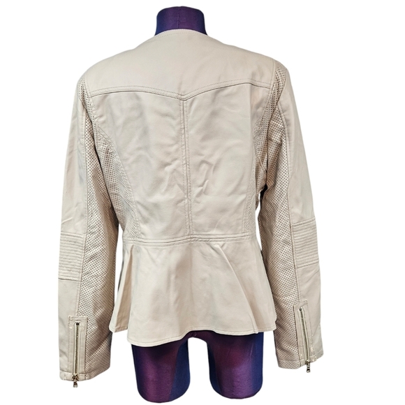 Guess Cream Faux Leather Perforated Flounce Lightweight Jacket Size XL Women's - Picture 8 of 14